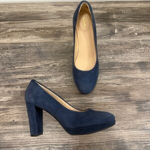 Clarks Kendra Sienna Women's Navy Blue Suede Block Heel Size 7.5